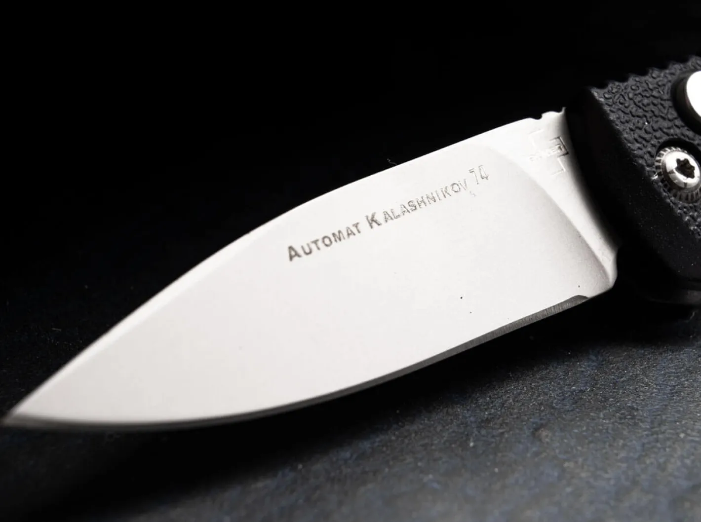 Böker Plus AKS-74 Mini Auto D2 Schwarz New