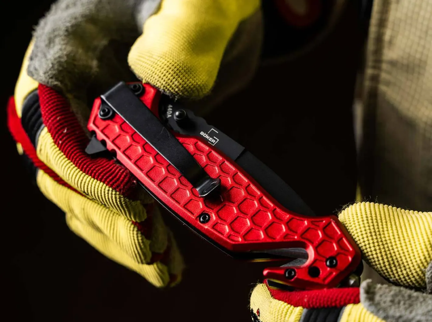 Dönges Basic Fire Rot Outlet