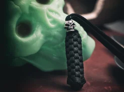Böker Plus Black Skull Lanyard Schwarz New