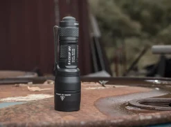SureFire E1B Backup Schwarz
