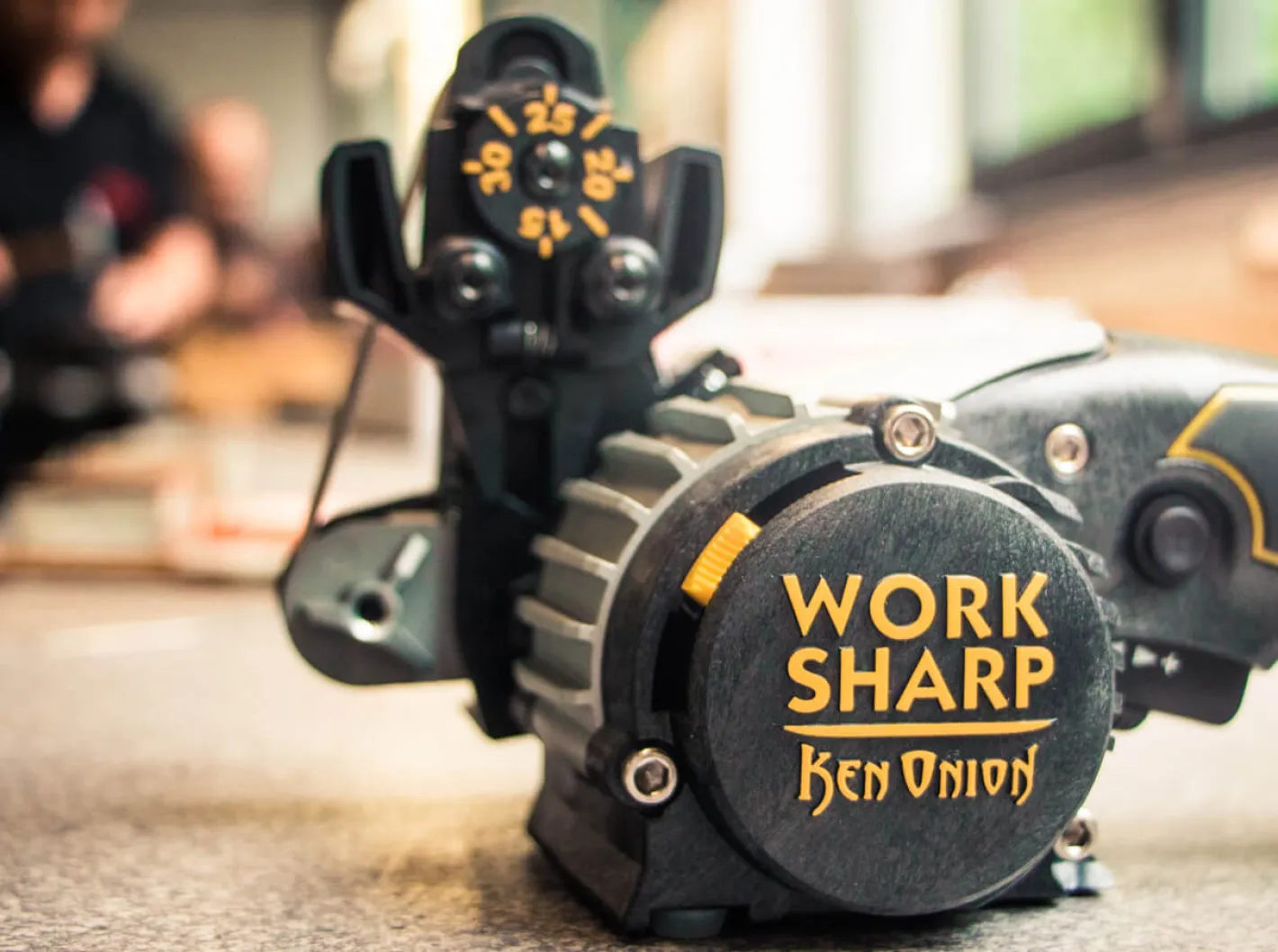 Work Sharp Knife & Tool Sharpener Ken Onion Edition Schwarz Hot