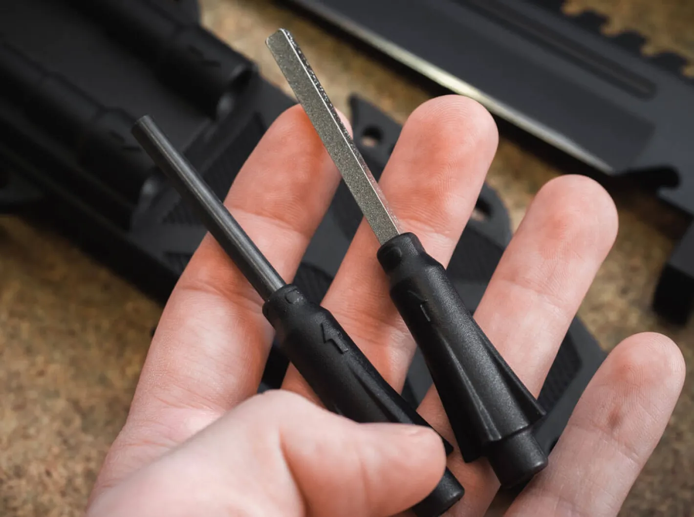 Magnum M-Spec Survival Knife Oliv Best