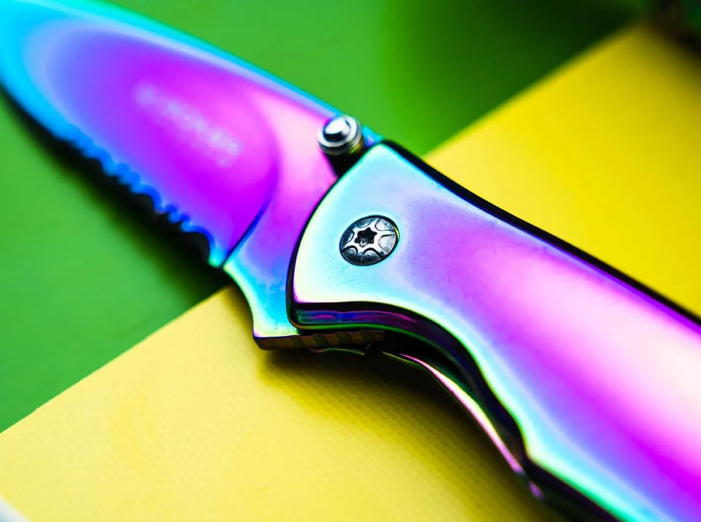 Magnum Rainbow II Mehrfarbig New