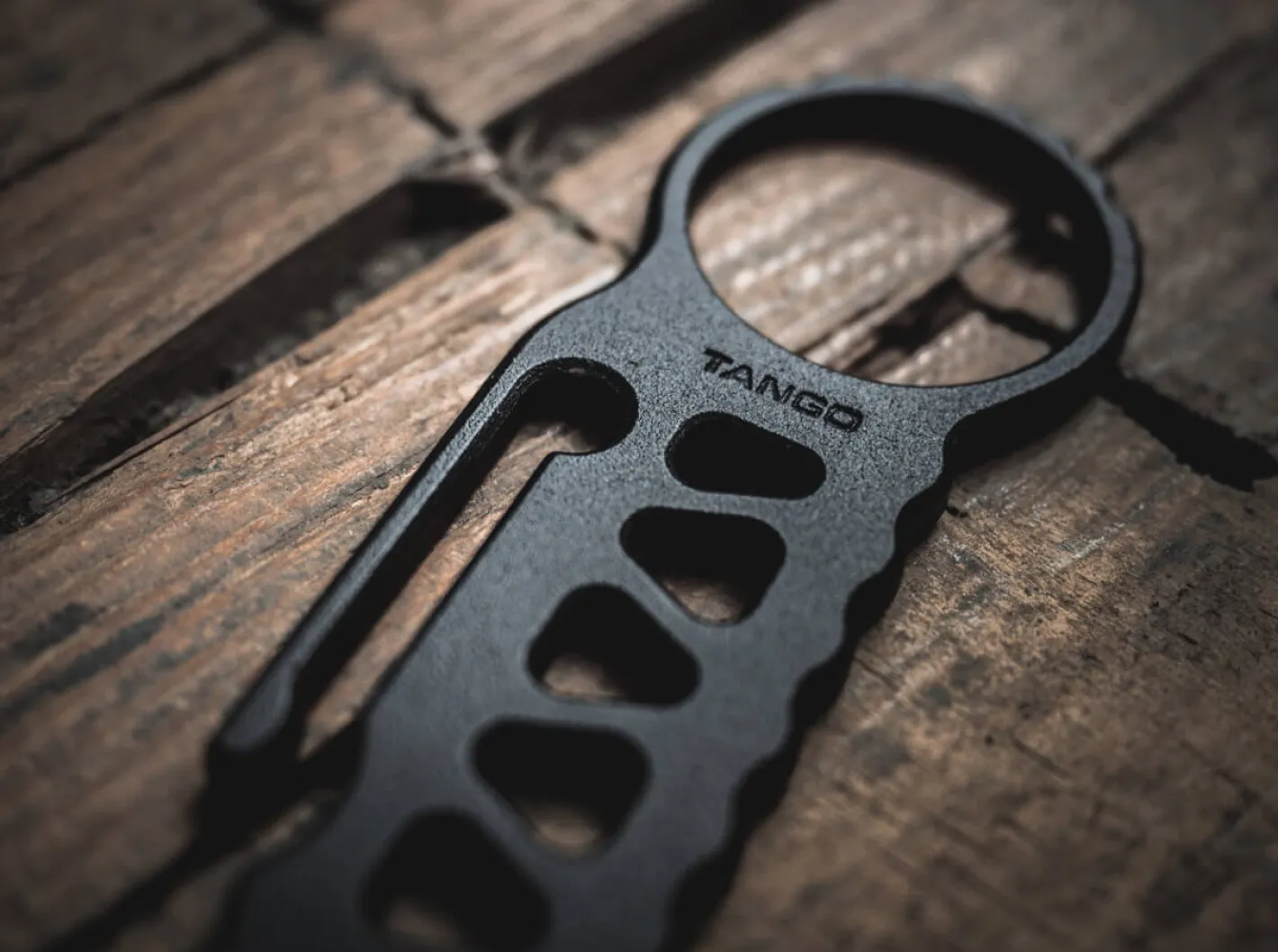 Böker Plus Tango Bar Schwarz Clearance