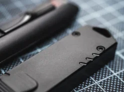 Böker Plus USB OTF Schwarz Clearance